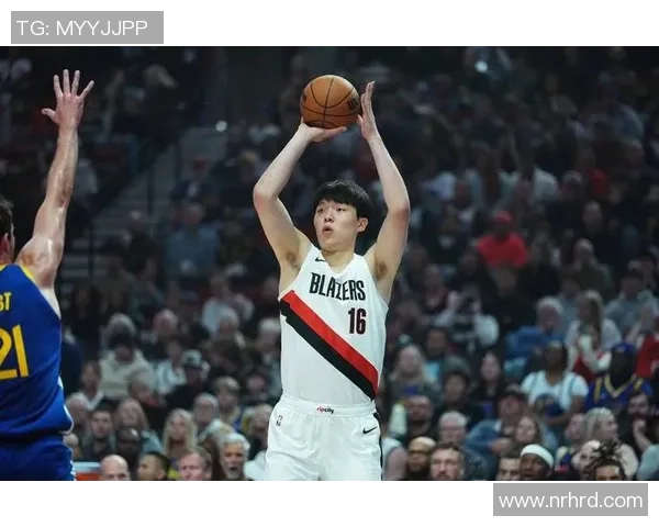 拓媒呼吁开拓者别再雪藏杨瀚森！让他进场生长 队记称下赛季有望首发